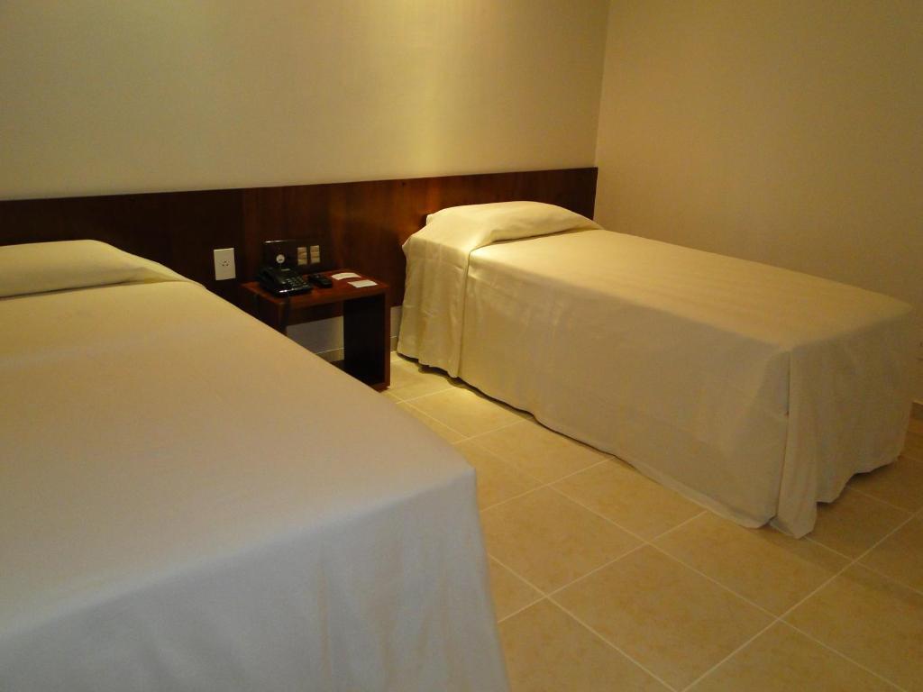 Rio Claro Hotel Jataí Habitación foto